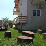 Grandpa's House Hotel *