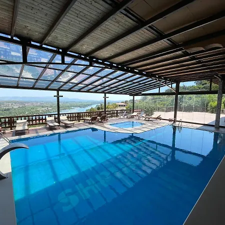 Grandpa's House * Bahçallëk