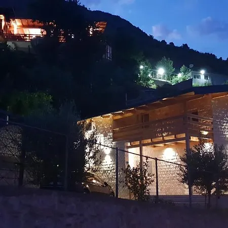 Ξενοδοχείο Grandpa's House