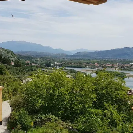 Ξενοδοχείο Grandpa's House *