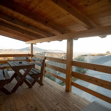 Grandpa's House Bahçallëk