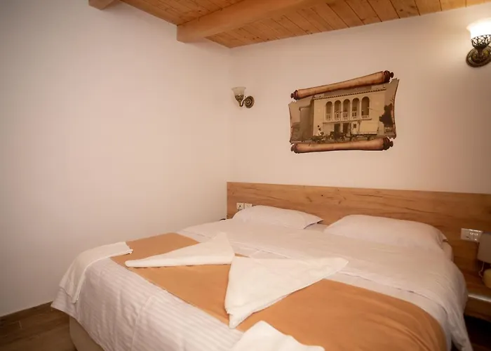 Grandpa's House Hotel Bahçallëk