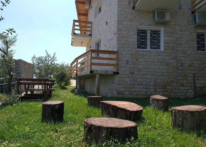 Grandpa's House Отель *